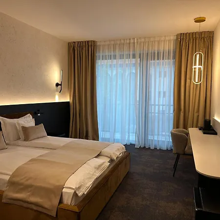 Element 4* Alba Iulia
